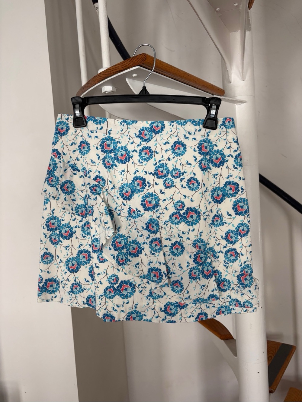 Mango Suit Floral Blue Asymmetric Mini Skirt Cottage Work Wedding size 6 Summer